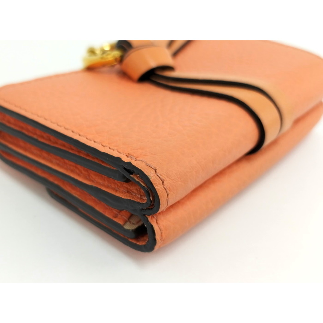 Chloe - Chloe 三つ折り財布 アルファベット レザー オレンジ Chloe - Chloe 三つ折り財布 アルファベット レザー オレンジ