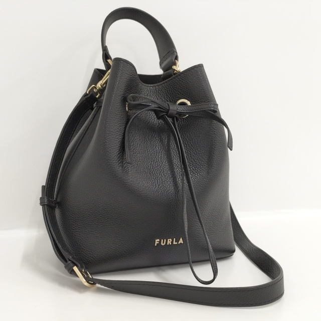 Furla(フルラ)のFURLA 2WAY ショルダーバッグ 巾着 レザー ブラック BQK2CSZ レディースのバッグ(その他)の商品写真