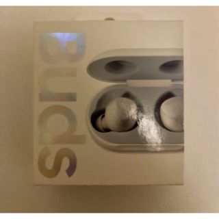 ギャラクシー(Galaxy)のSAMSUNG 完全ワイヤレスイヤホン GALAXY BUDS WHITE(ヘッドフォン/イヤフォン)