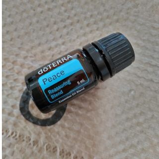 ドテラ(doTERRA)のドテラ　doTERRA　ピース　アロマオイル(アロマオイル)