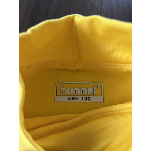 hummel(ヒュンメル)の起毛インナー スポーツ/アウトドアのサッカー/フットサル(ウェア)の商品写真