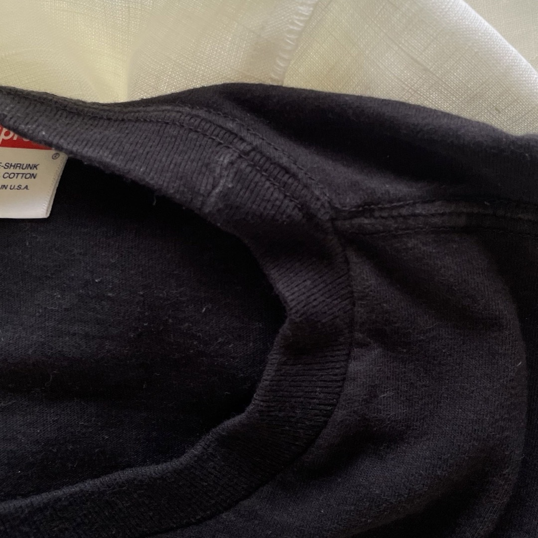 Supreme(シュプリーム)のNatsu様専用❗️Supreme Pitbull 黒Tee Lサイズ メンズのトップス(Tシャツ/カットソー(半袖/袖なし))の商品写真