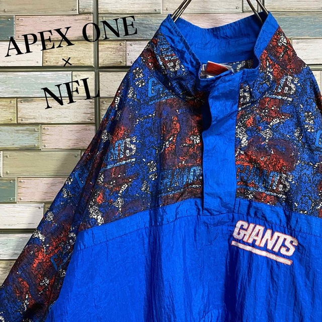 APEX ONE×NFL ジャイアンツ　ハーフジップナイロンジャケット