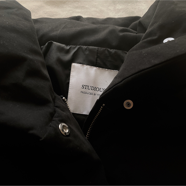 STUDIOUS(ステュディオス)のstudious ショートダウン レディースのジャケット/アウター(ダウンジャケット)の商品写真