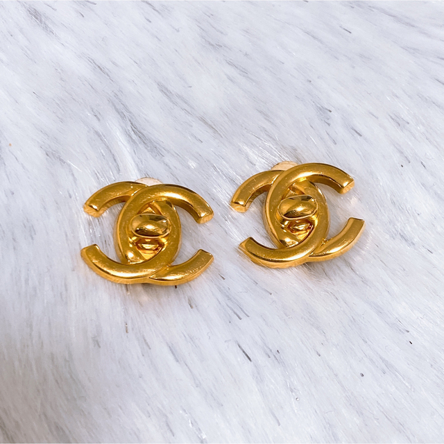 CHANEL 正規品 シャネル ターンロック イヤリング 96A-