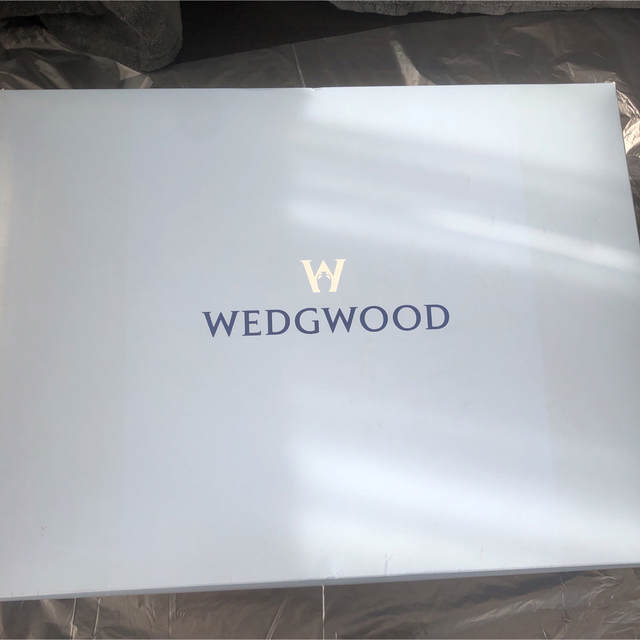 WEDGWOOD(ウェッジウッド)の送料込！新品•未使用品WEDGWOOD肌掛け布団 インテリア/住まい/日用品の寝具(布団)の商品写真