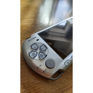 PlayStation Portable - PSP-3000 シルバー ソフト6本付きの通販 by ...