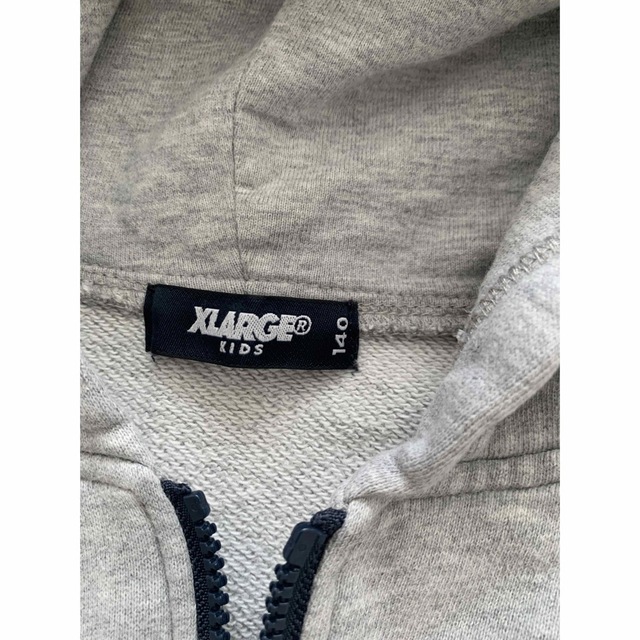 XLARGE(エクストララージ)の140 X-large ジップアップ　パーカー キッズ/ベビー/マタニティのキッズ服男の子用(90cm~)(ジャケット/上着)の商品写真