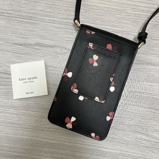 kate spade new york(ケイトスペードニューヨーク)のkatespade♠︎ケイトスペード ショルダーバッグ スマホ/家電/カメラのスマホアクセサリー(iPhoneケース)の商品写真