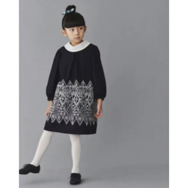 mina perhonen(ミナペルホネン)のminaperhonen  ミナペルホネン  symphony ドレス キッズ/ベビー/マタニティのキッズ服女の子用(90cm~)(ワンピース)の商品写真