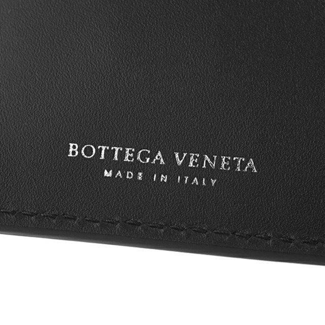 Bottega Veneta(ボッテガヴェネタ)の新品 ボッテガヴェネタ BOTTEGA VENETA 2つ折り財布 バイフォールドウォレット ネロ メンズのファッション小物(折り財布)の商品写真