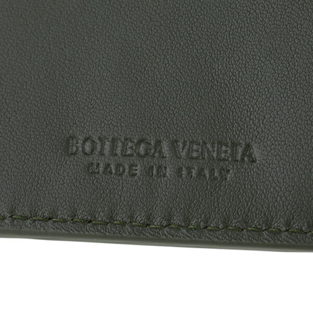 Bottega Veneta(ボッテガヴェネタ)の新品 ボッテガヴェネタ BOTTEGA VENETA 2つ折り財布 バイフォールドウォレット カーキ メンズのファッション小物(折り財布)の商品写真
