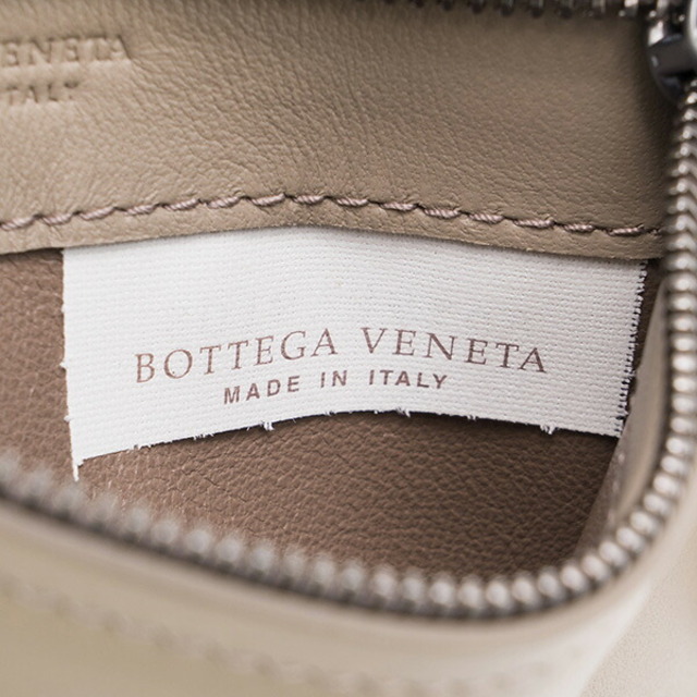 新品 ボッテガヴェネタ BOTTEGA VENETA カードケース カードホルダー ライムストーン