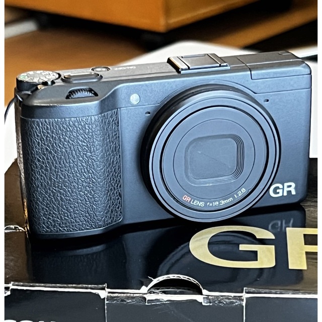 ★美品★RICOH GR（APS-C初代）予備バッテリー、純正ケース付