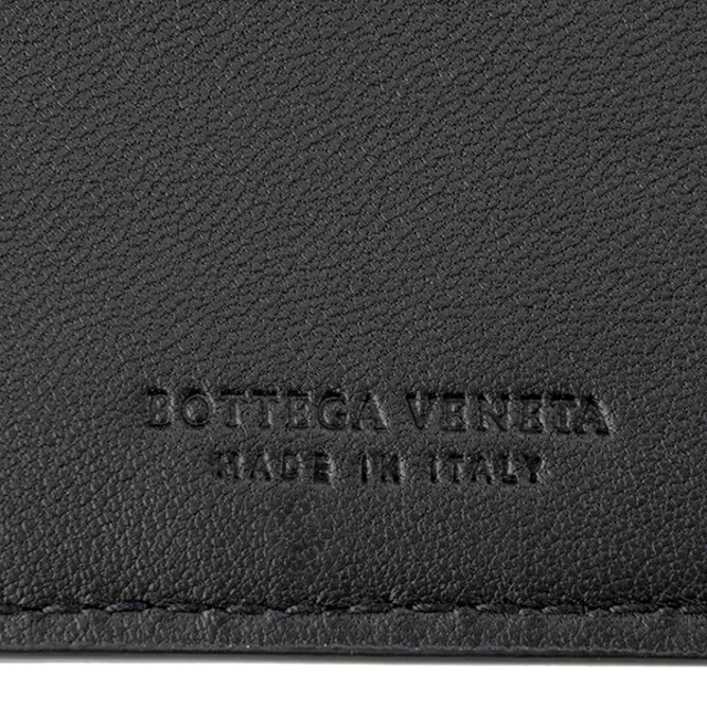 Bottega Veneta(ボッテガヴェネタ)の新品 ボッテガヴェネタ BOTTEGA VENETA 2つ折り財布 バイフォールドウォレット ネロ メンズのファッション小物(折り財布)の商品写真