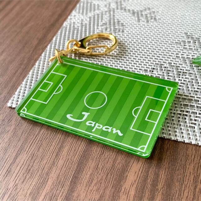 【送料無料】サッカーフィールド風 キーホルダー グリーンVer. soccer  メンズのファッション小物(キーホルダー)の商品写真