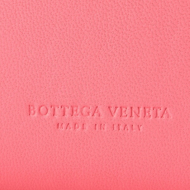 Bottega Veneta(ボッテガヴェネタ)の新品 ボッテガヴェネタ BOTTEGA VENETA 2つ折り財布 二つ折り財布 ローザ レディースのファッション小物(財布)の商品写真