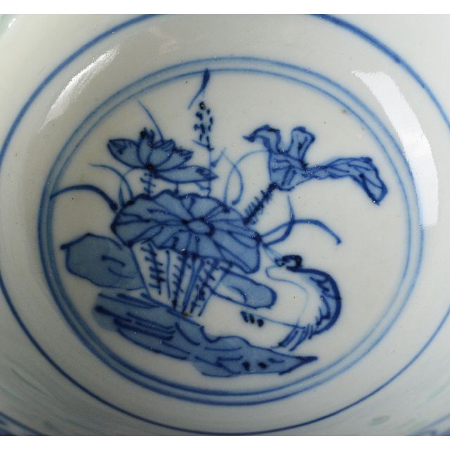 中国 大清康煕年製 青花蓮花文 透蛍手蓋茶碗 M R5197の通販 by 中国 大清康煕年製 青花蓮花文 透蛍手蓋茶碗 M R5197の通販 by