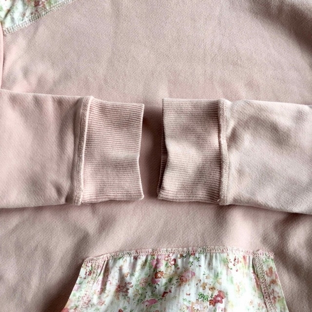 Bonpoint(ボンポワン)の専用♡ボンポワン ♡ スエット パーカー 10A キッズ/ベビー/マタニティのキッズ服女の子用(90cm~)(その他)の商品写真