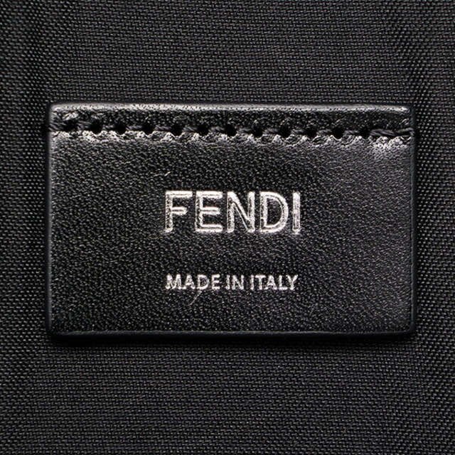 FENDI - 新品 フェンディ FENDI クラッチバッグ ファン フォーマル