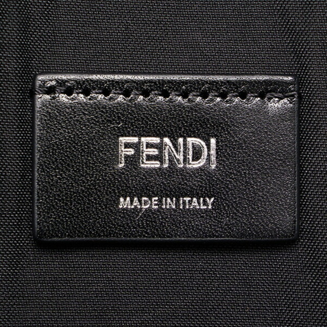 FENDI(フェンディ)の新品 フェンディ FENDI クラッチバッグ ファン フォーマル グリージョ メンズのバッグ(セカンドバッグ/クラッチバッグ)の商品写真