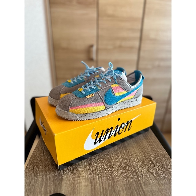 NIKE(ナイキ)のUnion × Nike Cortez "Light Smoke"  メンズの靴/シューズ(スニーカー)の商品写真