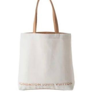 ルイヴィトン(LOUIS VUITTON)のFondation Louis Vuittonキャンバストートバッグ(トートバッグ)