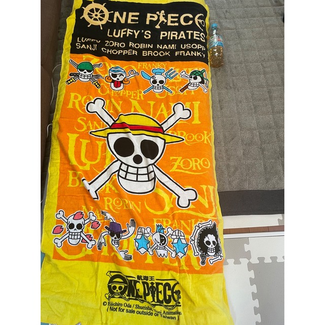 ONE PIECE(ワンピース)のワンピース　バスタオル エンタメ/ホビーのアニメグッズ(タオル)の商品写真