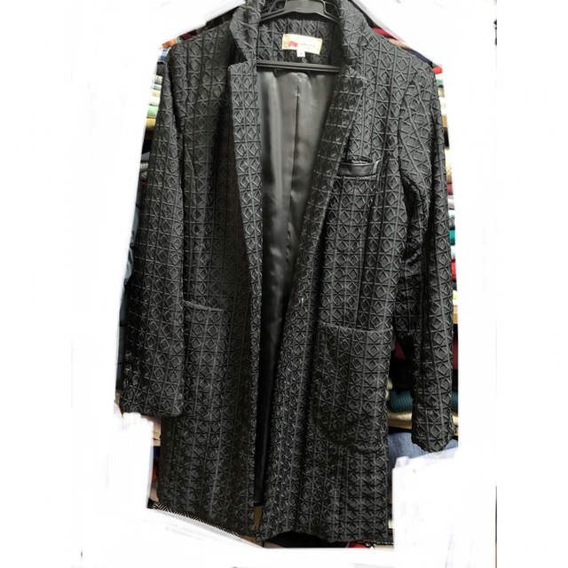 【美品】AMARPHIE アマルフィー　刺繍ジャケットコート　チェスターコート レディースのジャケット/アウター(チェスターコート)の商品写真