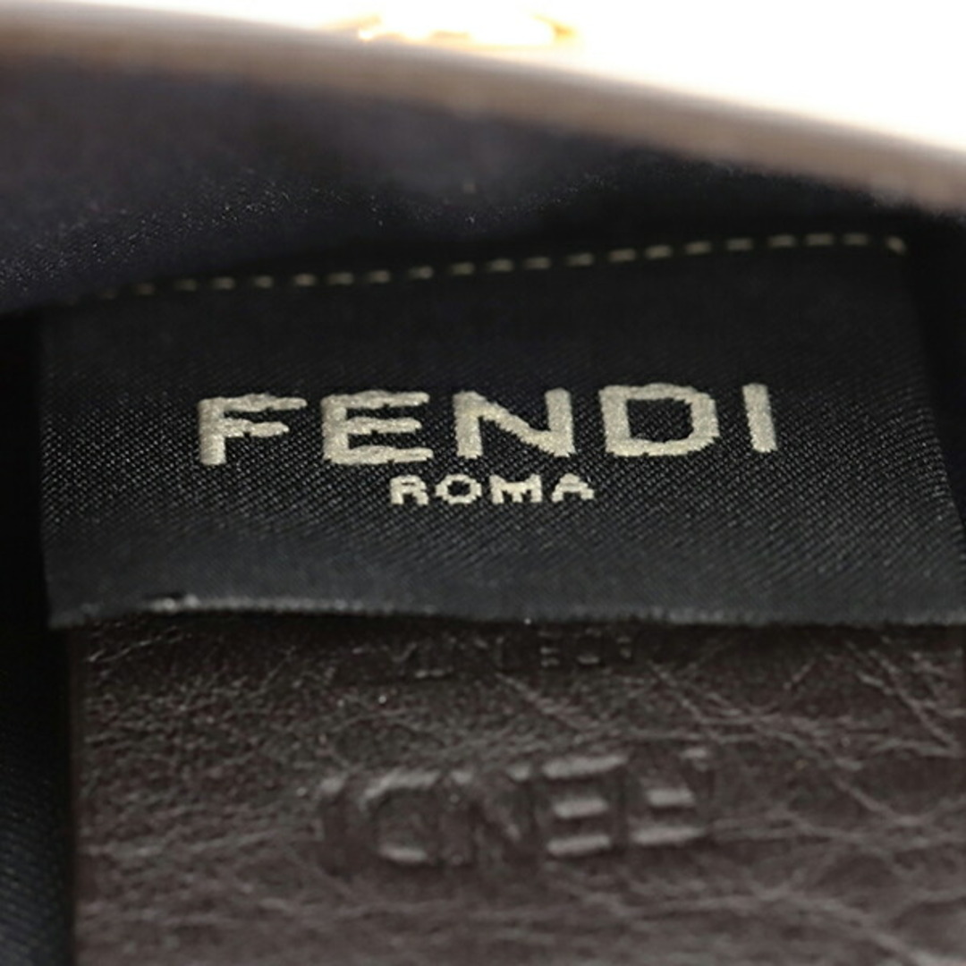 FENDI(フェンディ)の新品 フェンディ FENDI カードケース フェンディ ローマ ベージュ レディースのファッション小物(名刺入れ/定期入れ)の商品写真