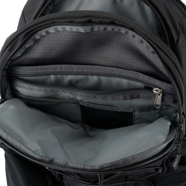 THE NORTH FACE(ザノースフェイス)の新品 ザノースフェイス THE NORTH FACE リュックサック BACKPACK ブラック 黒 メンズのバッグ(バッグパック/リュック)の商品写真