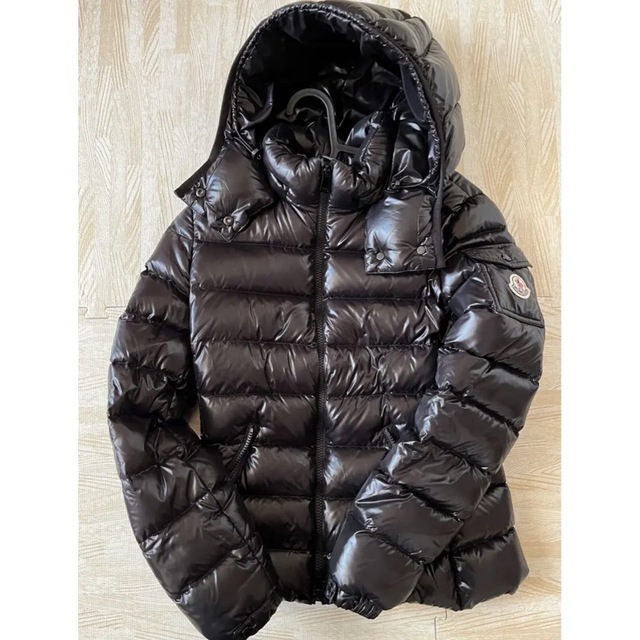 MONCLER バディ ダウンジャケット