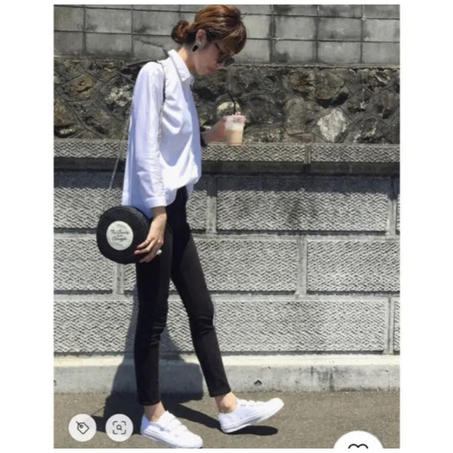 AZUL by moussy(アズールバイマウジー)の★tiara様専用　AZUL【新品未使用】ピーチ起毛ストレッチサテンスキニー レディースのパンツ(スキニーパンツ)の商品写真