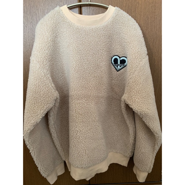 Her lip to(ハーリップトゥ)の22market teddy sweat shirt herlipto 小嶋陽菜 レディースのトップス(トレーナー/スウェット)の商品写真