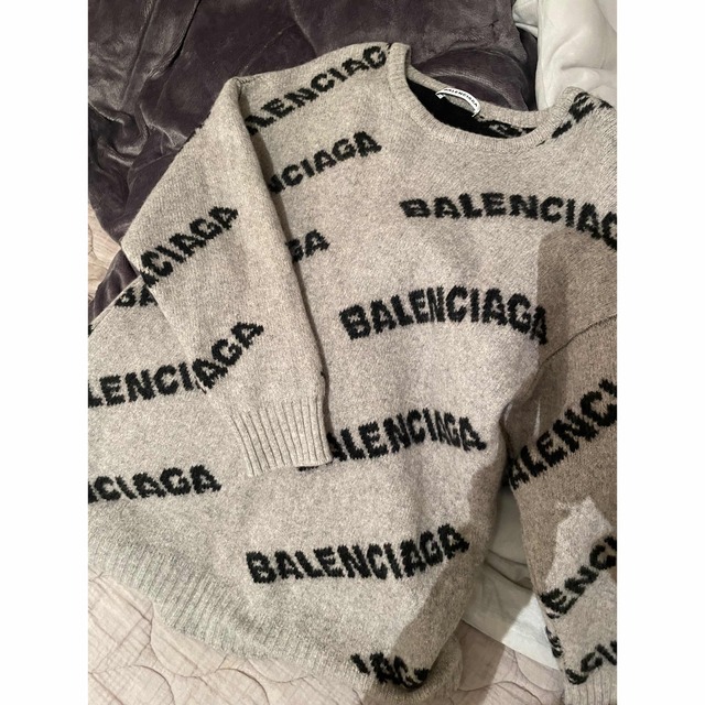 Balenciaga(バレンシアガ)の【売り切れ】 レディースのトップス(ニット/セーター)の商品写真