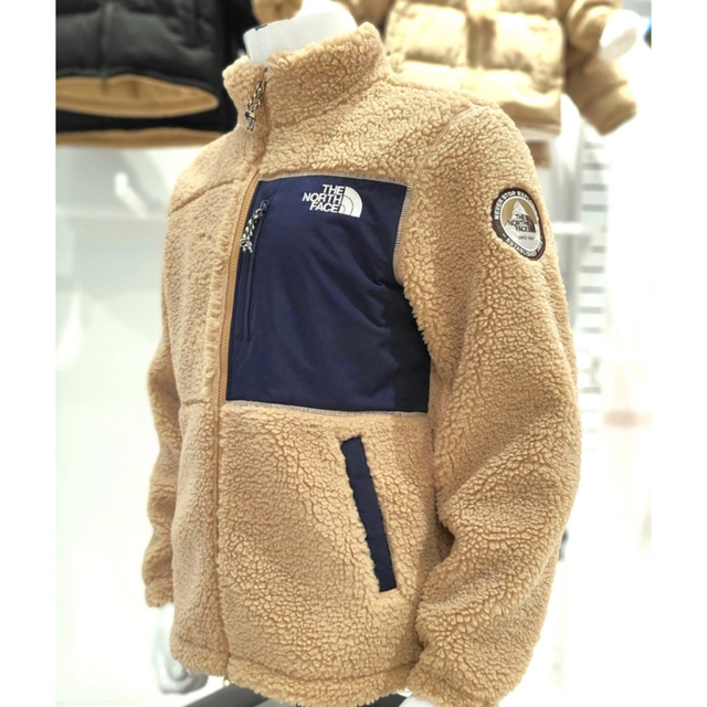 THE NORTH FACE(ザノースフェイス)の日本未発売　THE NORTH FACE PLAY GREEN FLEECE L メンズのジャケット/アウター(その他)の商品写真