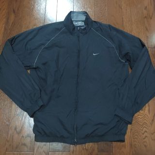 ナイキ(NIKE)のNIKE GOLF L　ナイロンジャケット　トレーニングウエア　ジャンパー(ナイロンジャケット)