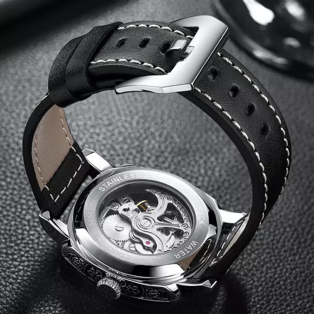KIMSDUN 自動巻き スケルトン腕時計　ビンテージ　ドイツ ブランド