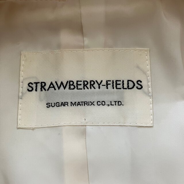 STRAWBERRY-FIELDS(ストロベリーフィールズ)の極美品❤️ストロベリーフィールズ  テーラードジャケット アンゴラ　ホワイト　白 レディースのジャケット/アウター(テーラードジャケット)の商品写真