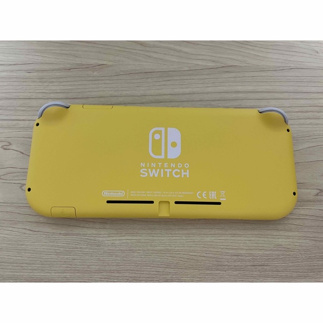 Nintendo Switch(ニンテンドースイッチ)の任天堂 switch light 本体 ポケモンバイオレット セット エンタメ/ホビーのゲームソフト/ゲーム機本体(家庭用ゲーム機本体)の商品写真