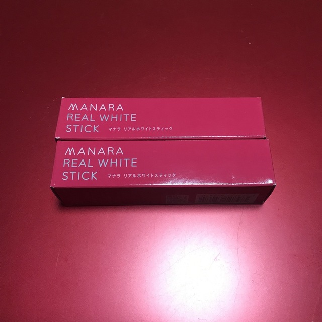 maNara(マナラ)のマナラ リアルホワイトスティック スティック状 美容液　2本セット コスメ/美容のスキンケア/基礎化粧品(美容液)の商品写真