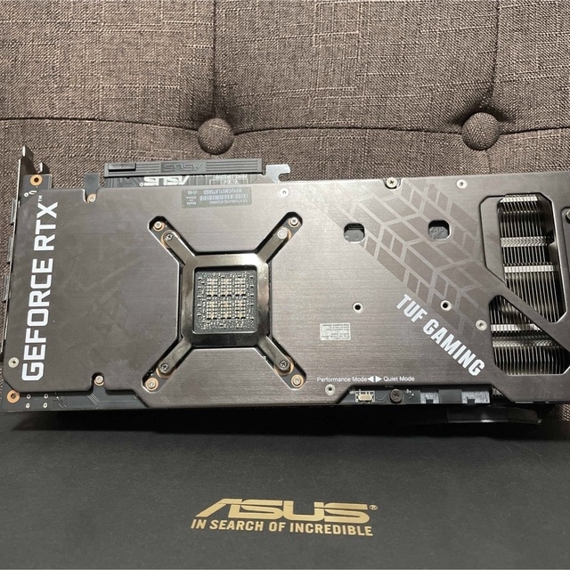 ASUS(エイスース)のASUS RTX3080 TUF GAMING スマホ/家電/カメラのPC/タブレット(PCパーツ)の商品写真