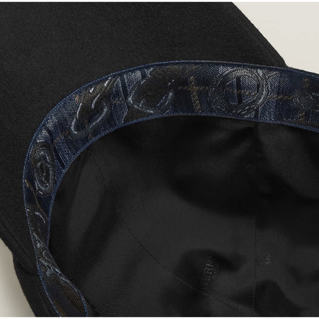Hermes(エルメス)の新品未使用 レア HERMES エルメス ライリー カシミヤ キャップ ブラック メンズの帽子(キャップ)の商品写真