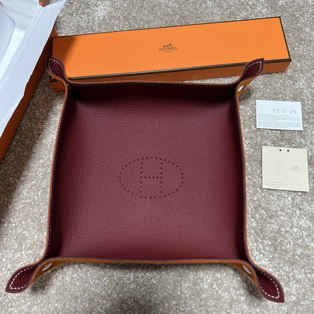 HERMES エルメス ヴィドポッシュ 小物置き レザートレー - 小物入れ HERMES エルメス ヴィドポッシュ 小物置き レザートレー - 小物入れ