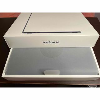 マック(Mac (Apple))の【最新】Apple MacBook Air M2チップ16GB 512GB超美品(ノートPC)