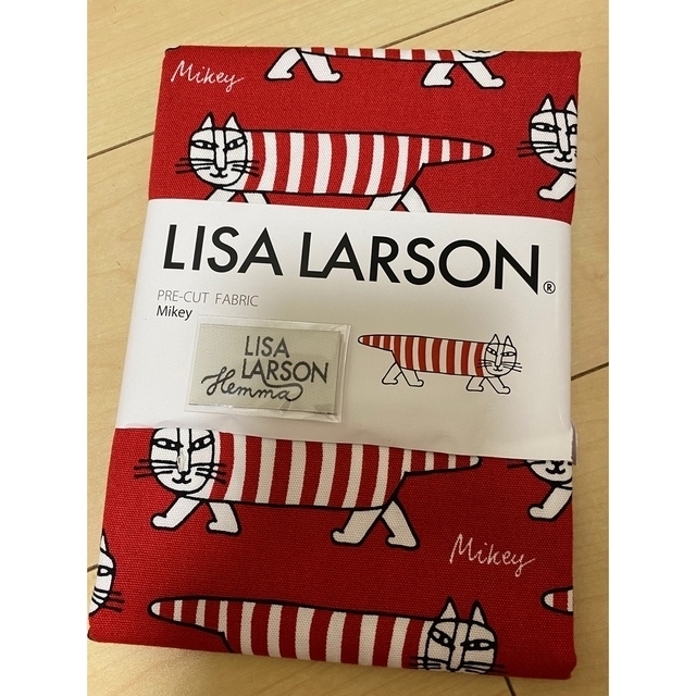 Lisa Larson(リサラーソン)のリサラーソン カットクロス 3枚セット  生地 ハンドメイドの素材/材料(生地/糸)の商品写真