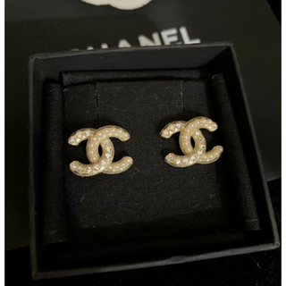 シャネル 新作 ピアスの通販 100点以上 | CHANELのレディースを買う ...