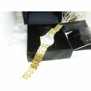Yves Saint Laurent - 美品 イヴサンローラン ダイヤベゼル 白蝶貝文字