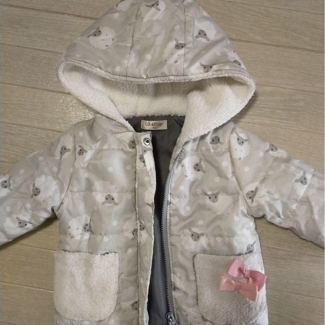 中綿ダウンコート　ジャケット　８０cm キッズ/ベビー/マタニティのベビー服(~85cm)(ジャケット/コート)の商品写真