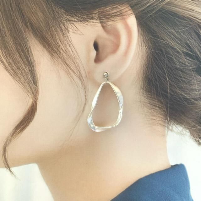 No.251  シルバー＊ツイストフープ  ピアス ノンホールピアス